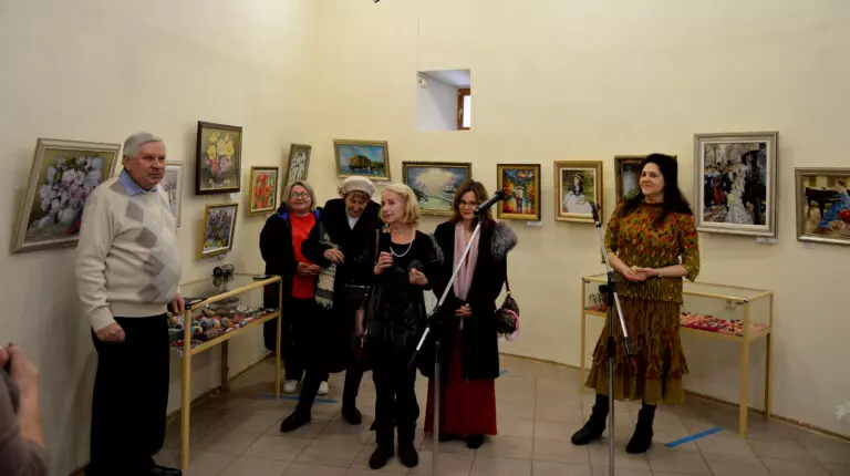 Россыпь народных творений в музее "Крепость"