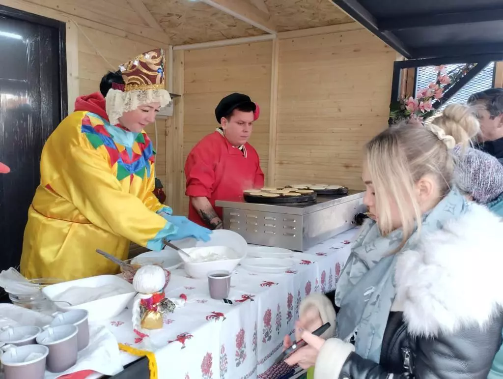 Блинцы, блинчики, блины, как колёса у весны