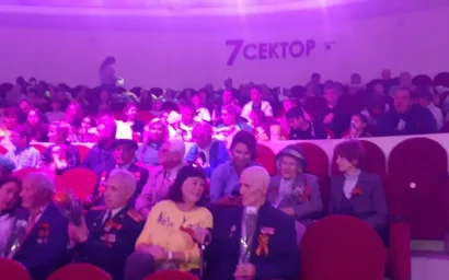 Цирковые артисты поздравили кисловодских ветеранов