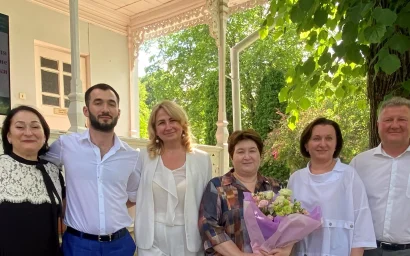 Берегите друзей!