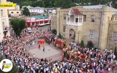 Вместе с артистами цирка!