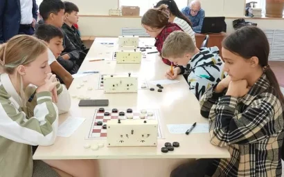 Шашечный турнир в объективе юнкоров