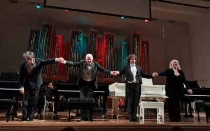 Магия четырех роялей, оркестра и гениального Баха