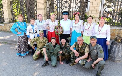 В Кисловодске состоялось казачье шествие  «С Троицей поздравляем»