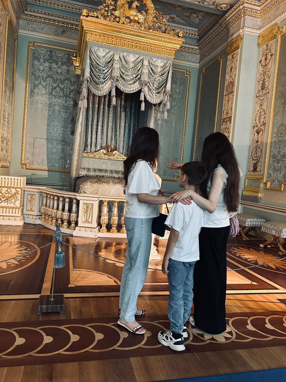 БОЛЬШОЙ ГАТЧИНСКИЙ МУЗЕЙ, ИЛИ ДВОРЕЦ ПАВЛА I, - ХРАНИТЕЛЬ ИСТОРИИ