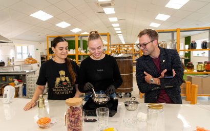 Кавказские капибары, верблюд Вася и лавандовое поле: экоферма «Кавказский целитель» отметила второй день рождения