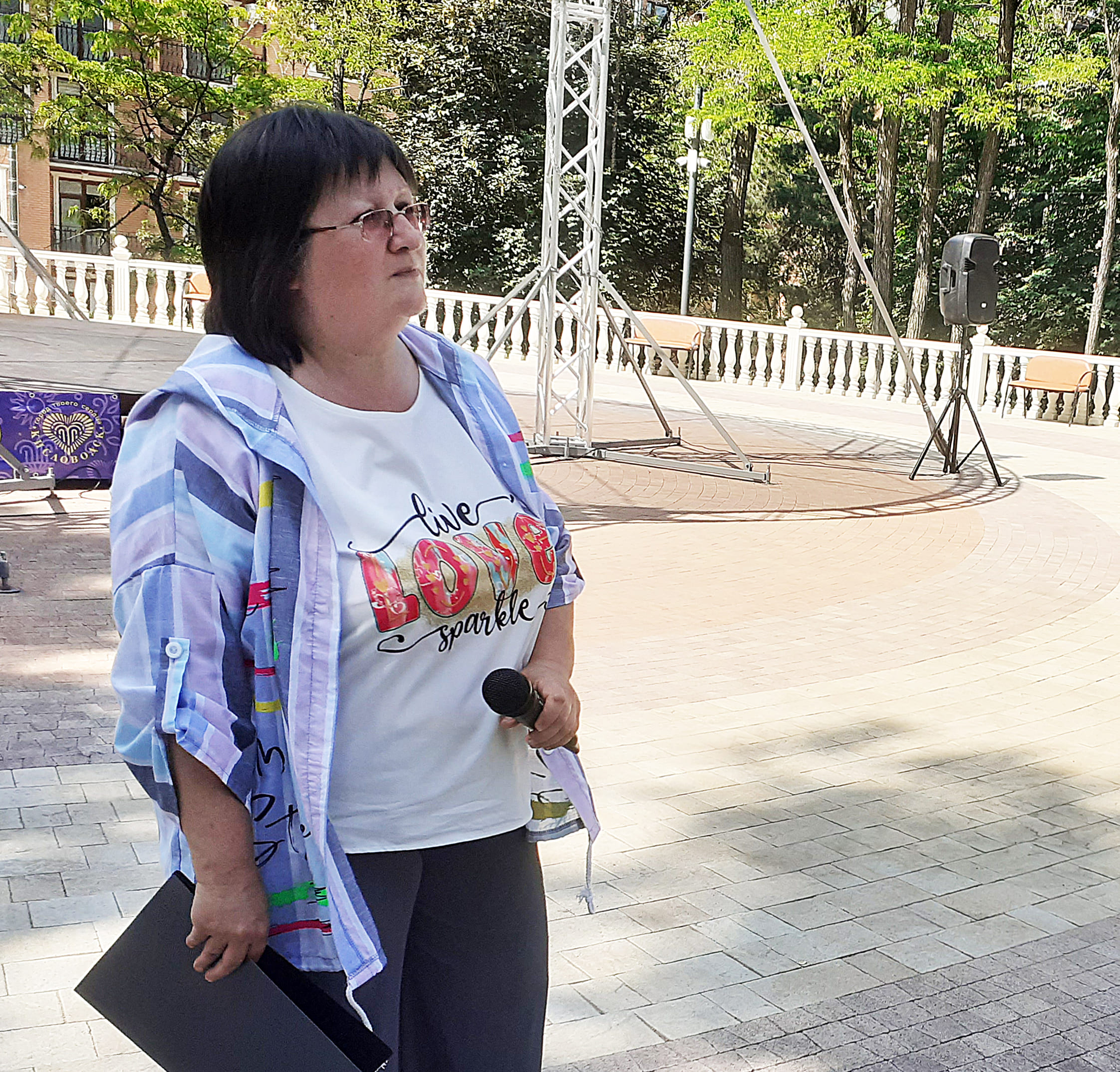 Навстречу читателям: библиотеки - в парках и на парклетах