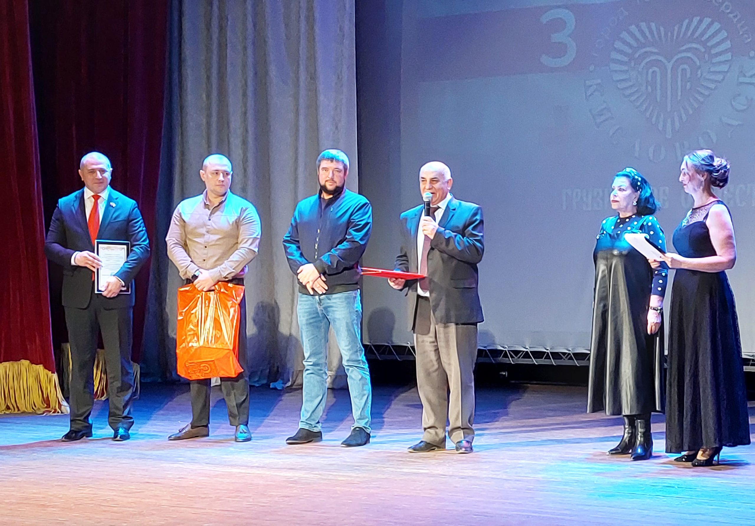 «Иверия»: 35 лет - на благо грузинской общины и всех  кисловодчан