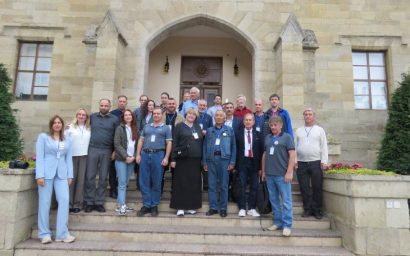 О ПРЕКРАСНЫХ ПТИЦАХ И ПРЕКРАСНЫХ ЛЮДЯХ