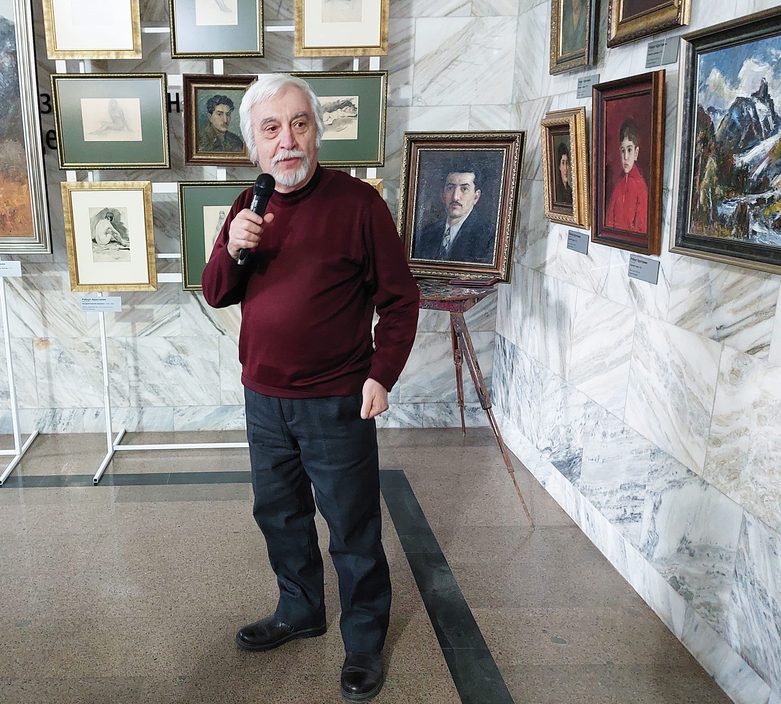 Личные вещи и вдохновившие ароматы: к 100-летию кисловодского живописца Роберта Арустамяна