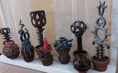 От акварелей до керамических скульптур: в Выставочном зале Кисловодска новая экспозиция