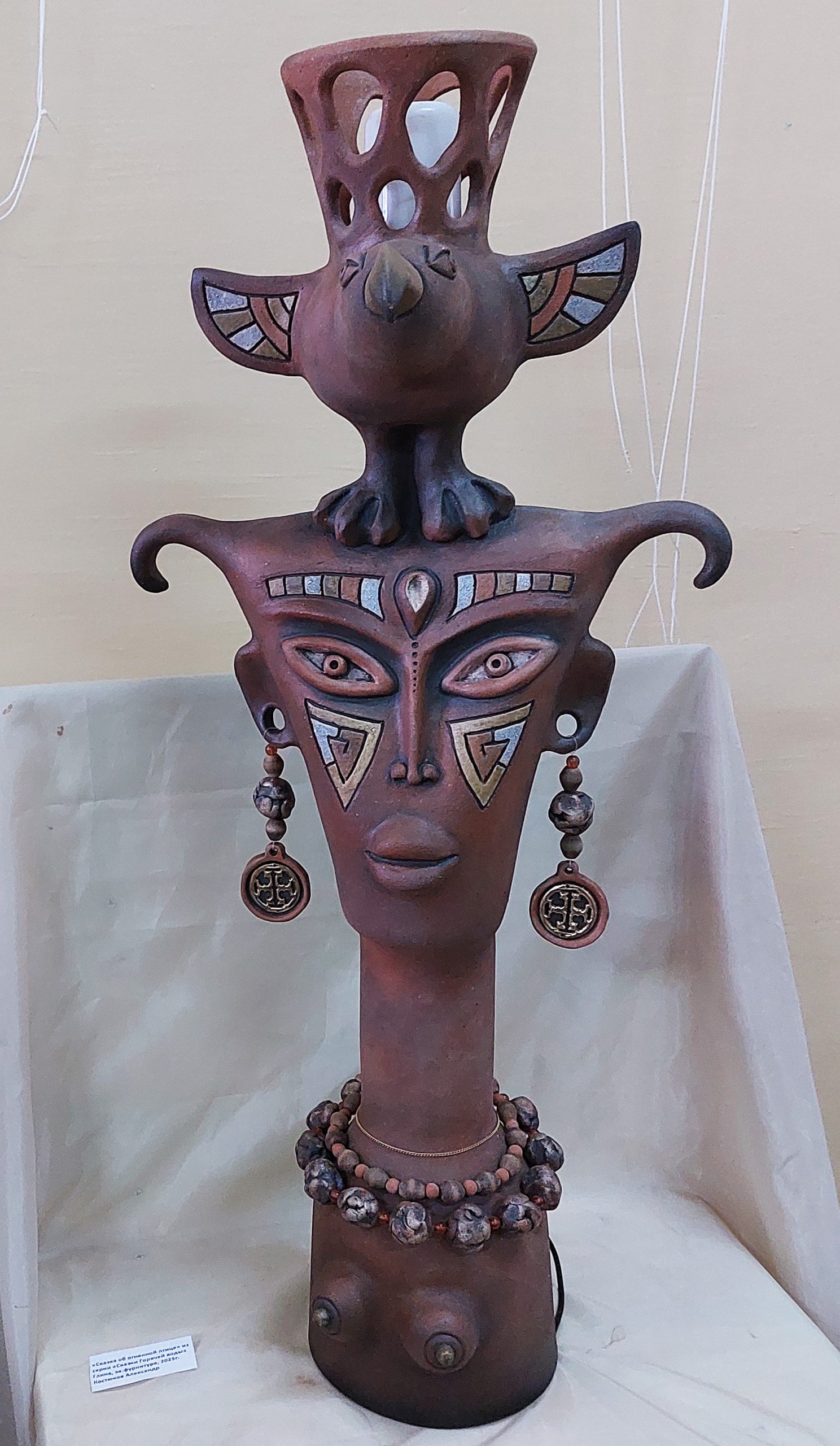 От акварелей до керамических скульптур: в Выставочном зале Кисловодска новая экспозиция