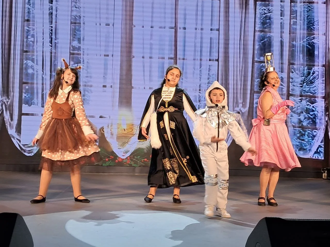 «Снежная сказка»: в Кисловодске прошла новая постановка «Волшебников Пятигорья»