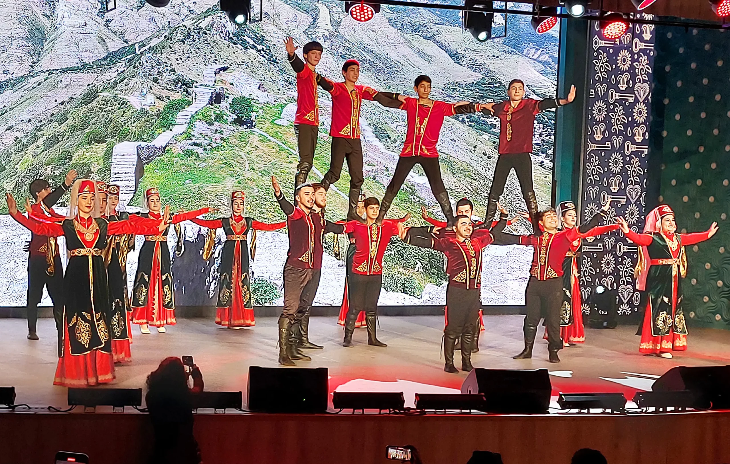 Отныне Кисловодск - столица армянских общин Ставропольского края