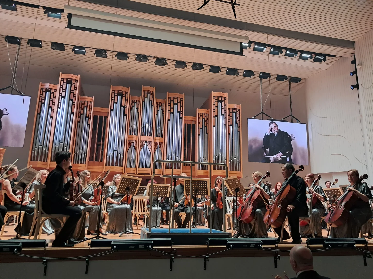 симфонический оркестр Василия Сафонова