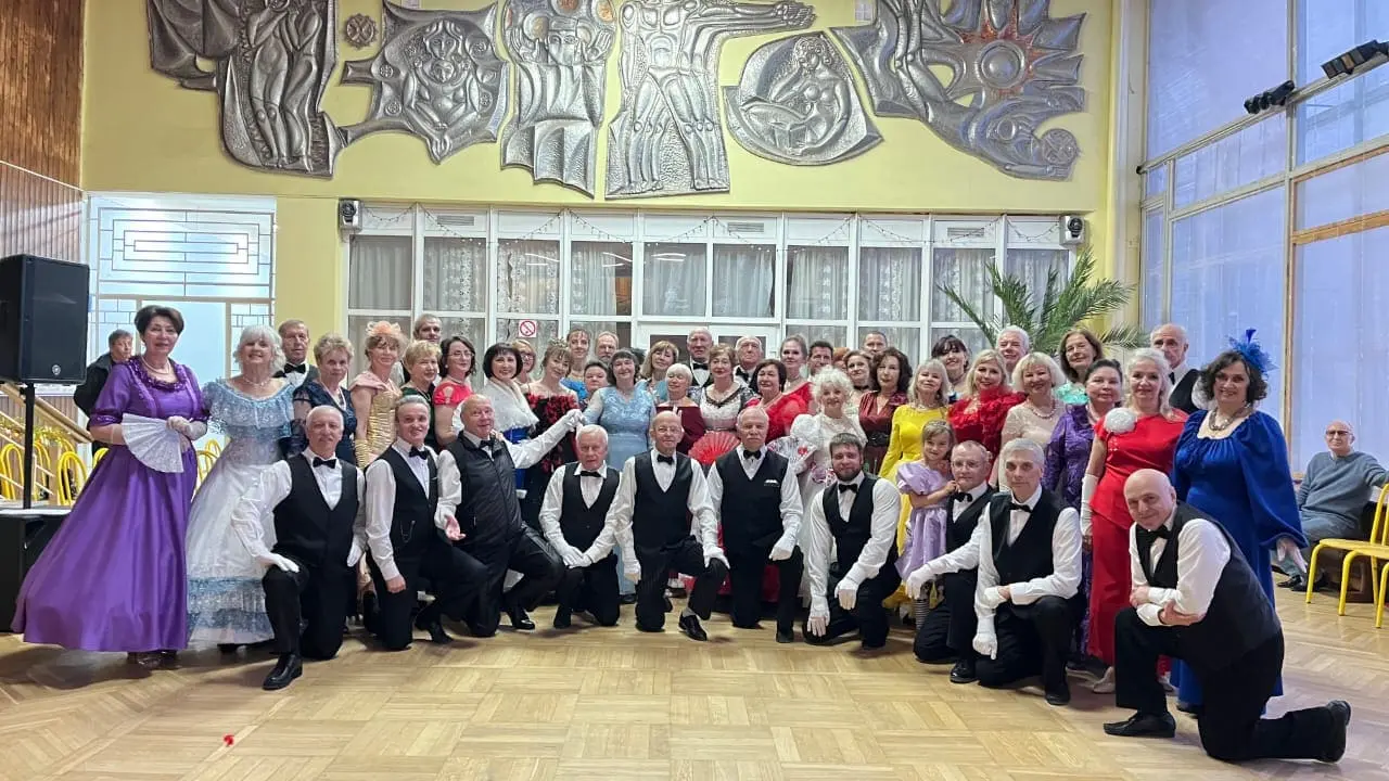 Исторические бальные танцы пленяют Кисловодск