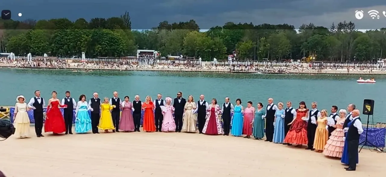 Исторические бальные танцы пленяют Кисловодск