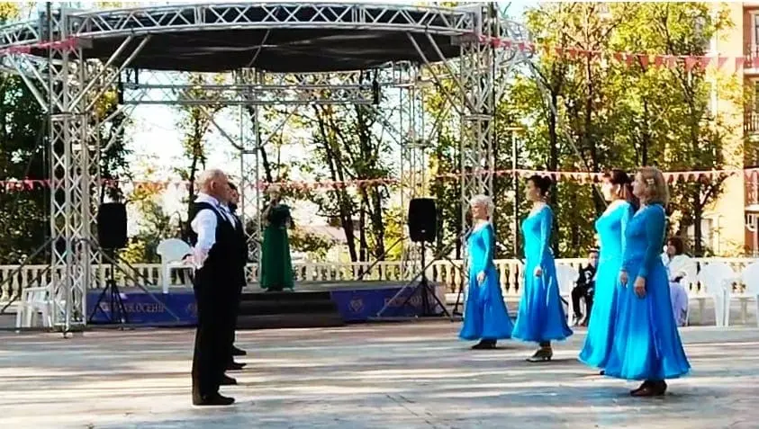 Исторические бальные танцы пленяют Кисловодск
