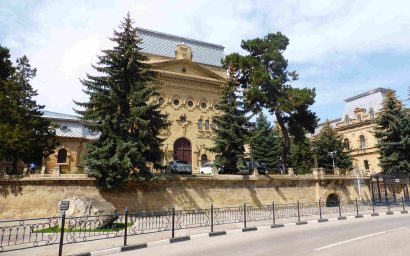 «О чем поют актеры»: новые главы фестиваля на кисловодской сцене